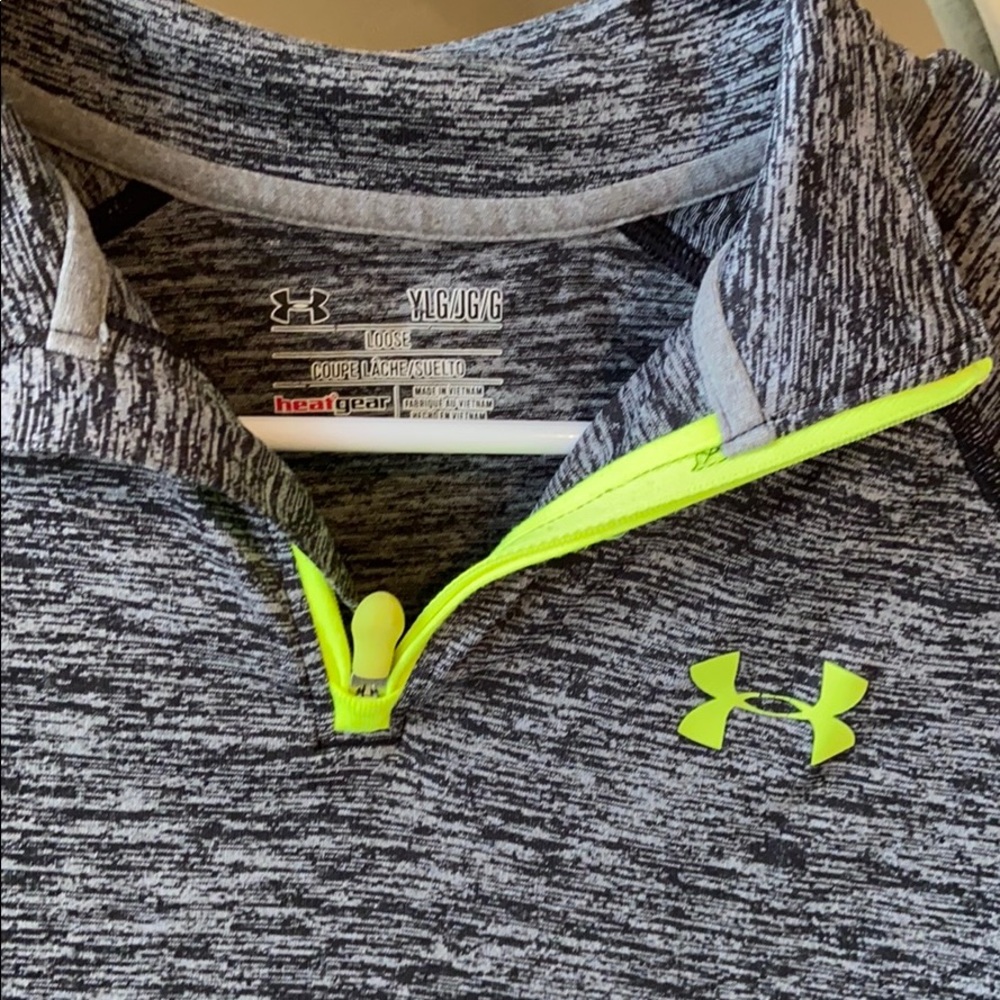 Under Armour Quarter-Zip - Picture 3 of 6